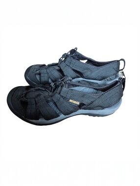 Nevados Kariba Womens Size 8 Closed Toe Sandal NWOT